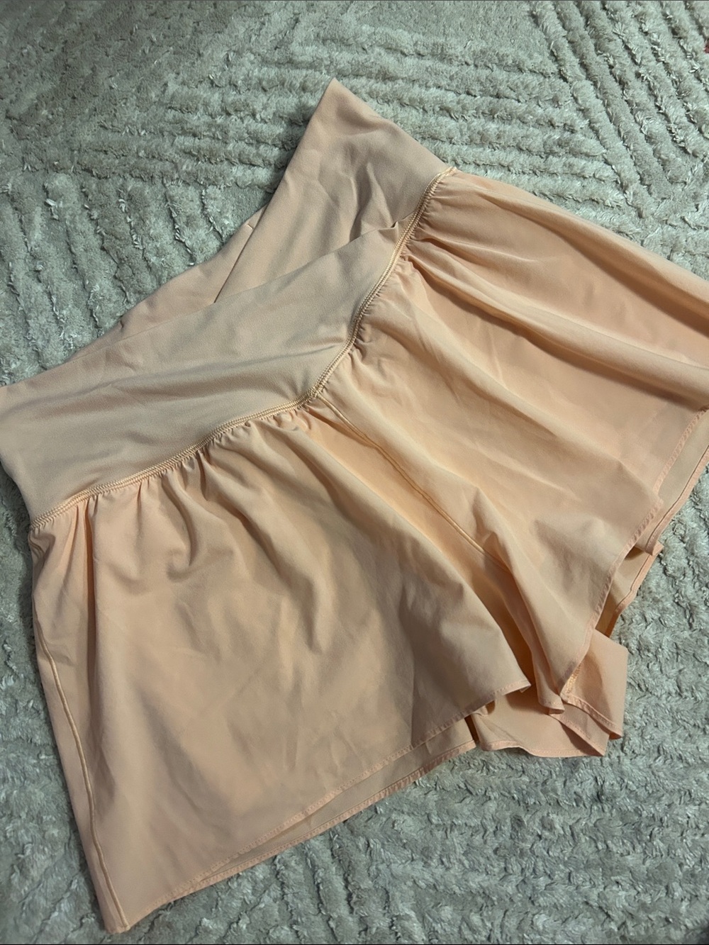 Women’s Athletic Skort Shorts in Peach
